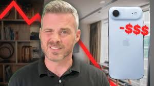 EX-Apple Employee Reacts to iPhone Air NOT Selling