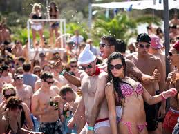 It is located near novalja and gajac,. Festival In Kroatien Ist Der Coronatreiber Im Landkreis Muhldorf Region Muhldorf