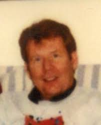 Lee Gammons's Instagram, Twitter & Facebook