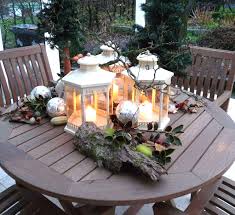 Gartenbank Mit Blumen Dekorieren Weihnachtsdeko Im Garten Weihnachtsdeko Aussen Weihnachtsdeko Hauser