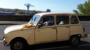 Image result for Vanille 1987 Renault