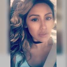 Elisa Emery's Instagram, Twitter & Facebook