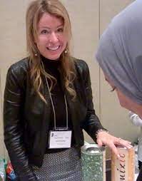 Isabelle huot, the notable doctor of nutrition, is the reference for healthy eating in quebec. Datei Isabelle Huot Jpg Wikipedia