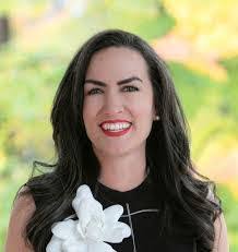 Joann Lanning's Instagram, Twitter & Facebook