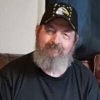 Lee Burdine's Instagram, Twitter & Facebook