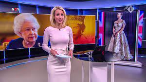 We did not find results for: Dionne Stax De Stijl Van Presentatrice Dionne Stax Op Hoge Hakken Ben Ik Tante Sidonia