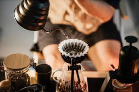 Perbedaan Coffee Shop Slow Bar dan Fast Bar