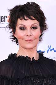 Stage and screen actor helen mccrory, who is known for her roles in harry potter and the bbc series peaky blinders has died from cancer aged 52, her husband, the actor damian lewis has announced. Qynzm Tkk8lunm