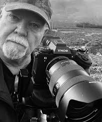 I am looking for a chrome star logo