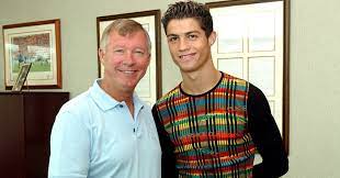 Just after joining manchester united on 12 aug 2003 cristiano ronaldo meets up with the man utd academy players to teach. Liverpool Boss Almost Choked After Hearing Ronaldo Had Joined Man Utd