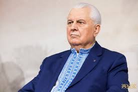 Первый президент украины, глава украинской делегации в контактной группе по мирному урегулированию ситуации на востоке украины с 28 июля 2020 года. Kravchuk Pochti Mesyac Nahoditsya V Reanimacii Posle Operacii Na Serdce