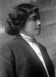 Georgia Rooks Dwelle, Pediatric Physician born