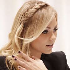 If you're looking for easy hairstyles for long hair and you can't be bothered to commit your whole head to a braided style, the peekaboo braid is a perfect compromise. Rock Those Side Swept Bangs Do It In Style 50 Ideas Hair Motive Hair Motive