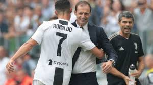 Massimiliano allegri do ta zëvendësojë andrea pirlon në postin e trajnerit të juventusit, raporton massimiliano allegri është favorit për ta marrë drejtimin e real madridit për edicionin e ardhshëm. Massimiliano Allegri Admits Things Did Not Go The Juventus Way After Their Shocking Defeat