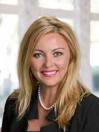 5 Club Oak Ct, Kingwood, TX 77339