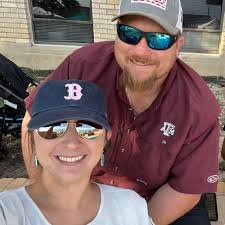 What are good pool cleaning companies in Caldwell, Texas?