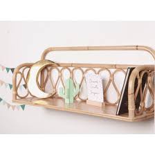 Etagere Murale En Rotin Gamme June Cette Petite Etagere En Rotin Et Tablette En Bois Naturel Apportera Une Touche Parement Mural Etageres Murales Etagere Rotin