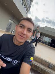 La parte que no siempre sale en cámara… pero que también es parte del  juego., Rodadas, mecánica, comida, masajes, risas, siestas, algo de caos y  mucha rutina., Una semana en fotos: sin filtro, sin ...