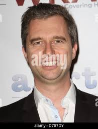 Consul français à la David Martinon et son épouse TheWrap's 3rd Annual  Pre-Oscar Party tenu au Restaurant Culina aux quatre Photo Stock