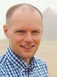 Skolebarna fra 1.-4. klasse ved Kvinlog skole, sang et knippe kjente  barnesanger under gudstjenesten 17. mai i Fjotland kyrkje.