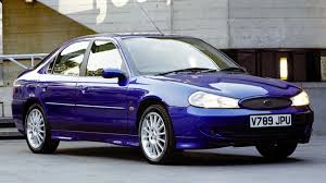 Ford released the original model in 2000 for the 2001 model year.it was jointly developed and released with mazda of japan, who took a lead in the engineering of the two models and sold their version as the mazda tribute. Nieuwe 2022 Ford Mondeo Radicaal Verandert In Een Suv Www Focusmania Com