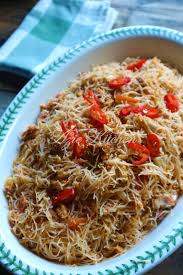 Bihun goreng putih simple dan sedap, menu yang tak pernah jemu. Mee Hoon Goreng Sedap Dan Mudah Azie Kitchen