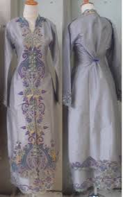 32 model baju kebaya brokat pesta terbaru di tahun 2020 model baju ini merupakan model baju gamis dan kebaya brokat. 59 Model Baju Gamis Brokat Batik Untuk Pesta Modern Syar I 2021 Model Baju Muslim Kebaya Modern Model Baju Muslim Kebaya Modern