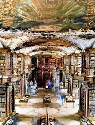 Anlaufstellen für reisende in st. Amazing Libraries Around The World Facebook Bibliothek Alte Bibliotheken Bucherskulptur