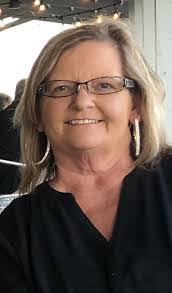 Kay Roth's Instagram, Twitter & Facebook