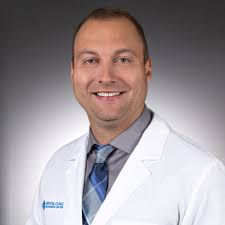 Crystal Clinic Orthopaedic Center Welcomes Eric Neumann, M.D., Adult Spine  Surgeon Now Seeing Patients in Fairlawn and Wadsworth