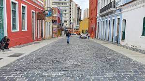 Já em curitiba, a secretaria municipal da saúde (sms) confirmou no sábado (27/6) mais seis óbitos de. Curitiba Anuncia Lockdown Por Nove Dias Para Conter Avanco Do Coronavirus Nsc Total