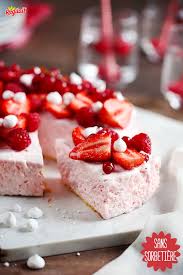 Nuage Glace Aux Fraises Regilait Recette Gateaux Et Desserts Recettes De Cuisine Delicieux Desserts