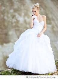 Das hat ein gericht in seoul. Hochzeitskleid Weiss Schulterfrei Fur Russische Hochzeiten Hochzeit Lustig Russische Hochzeit Hochzeitskleid