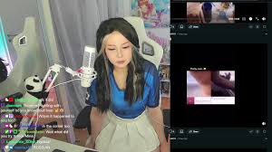 UpMinaas Clips - Twitch