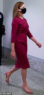 Pressure on supreme court justice stephen breyer to step down will likely grow now that the court's session has ended. Amy Coney Barrett Dresses To Impress Women At Supreme Court Hearings Daily Mail Online
