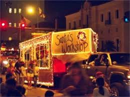 Parade float floats candy candyland themed homecoming land sweet swimming unique theme decorations lumberton panthers victory easy holiday themes gingerbread. The Downtown Sarasota Holiday Parade Brings Out The Young And Young At Heart