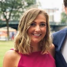 Jenna Crowell's Instagram, Twitter & Facebook