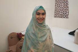 Cepat pulang icis @riaricis1795, tulis oki di akun @okisetianadewi, jumat (4/6/2021). Kesedihan Oki Setiana Dewi Karena Anak Yang Baru Dilahirkan Alami Ttn Halaman All Kompas Com