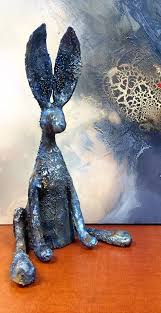 40 Awesome Paper Mache Creatures Like Never Seen Before Paper Mache Animals Paper Mache Sculpture Paper Mache Crafts