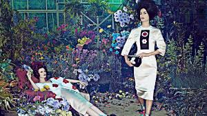 Apple house is nestled into the heart of marlow's high street, amongst its vibrant shops. Hothouse Flowers Prints Fabrics And Silhouettes Are In Full Bloom Vogue