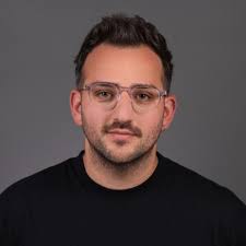 I think this is incredibly captivating. As someone who has been personally  affected, it wholeheartedly resonates. Well done Dom Goldman.