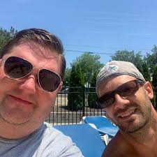 Memorial and obituary for Alan Tinker