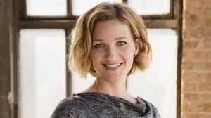 How Kat Cole Went From College Dropout to President of Several Global  Brands