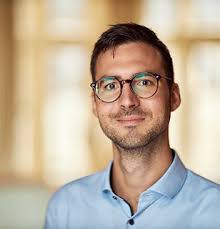 Zachary Vanwinkle's Instagram, Twitter & Facebook