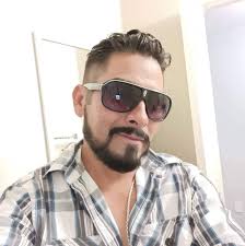 EL COMANDANTE DE CUADRA LA ESPERANZA CON MUCHA AUTORIDAD LE GANA A EL  CARDENAL DE CUADRA 2 NACIONES EN 375 YARDAS EN EL HIPÓDROMO DE SATEVO  RACETRACK EN CHIHUAHUA MEXICO.