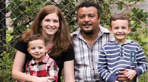 Unlike other central american nations, honduras is the only one with an urban population that is distributed between two large. Building Community In Honduras Spark The Calvin University Magazine