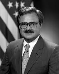 2,975 Secretary Of The Army Image: PICRYL