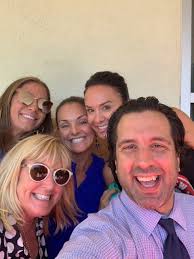 We got our selfie with ⁦@gcouros⁩! ⁦@jehalsey⁩ ⁦@KimberlieRens⁩  ⁦@lisawilken⁩ #PowayUnified