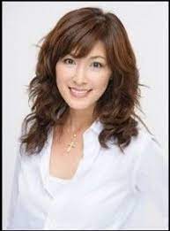 美魔女 山田佳子が劣化 newsに一言もの申 す ヘアスタイル ロング 美 ヘアースタイル