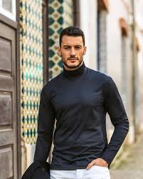 Ruben rua é formado em ciências da comunicação, pela faculdade de ciências sociais e humanas, da universidade nova de lisboa. Ruben Rua On Instagram Lisbon Bounces In Intimissimiuomo
